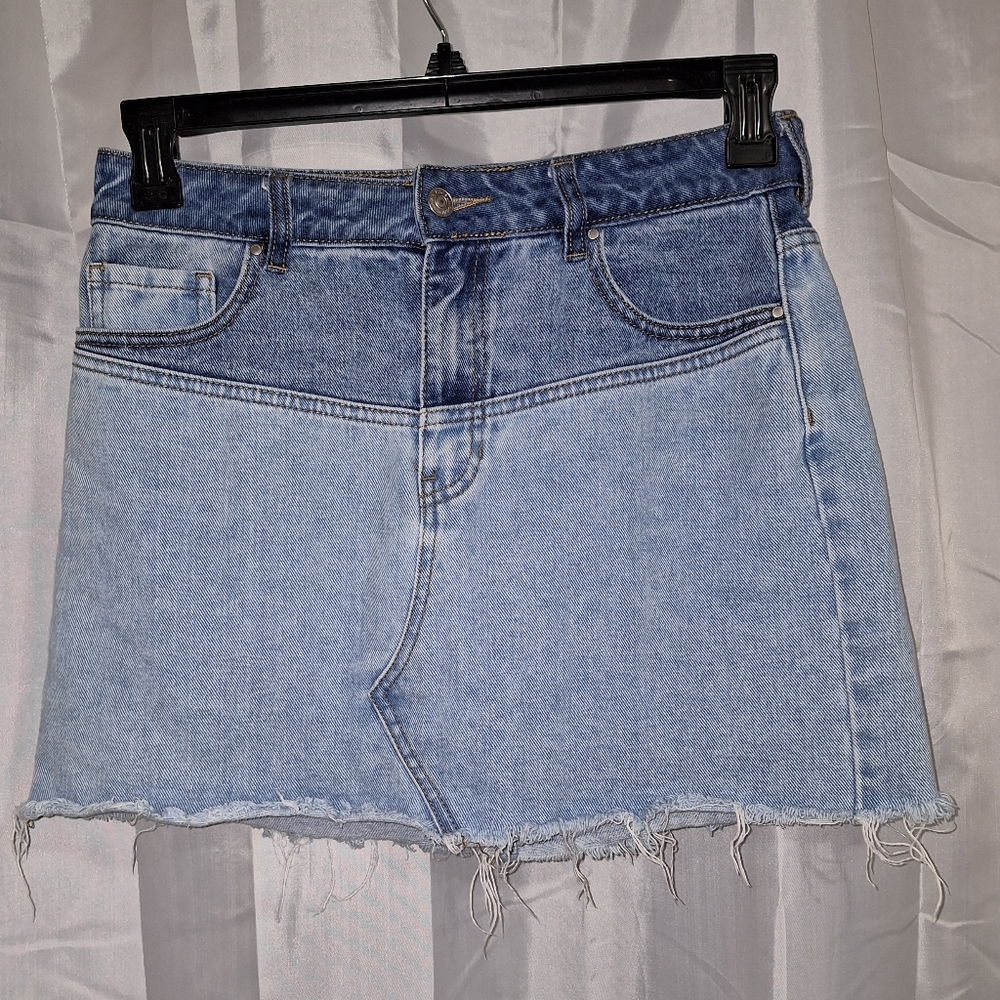 Pacsun Denim Blue Jean Skirt Two Tone Blue Women's Size 27 Waist.